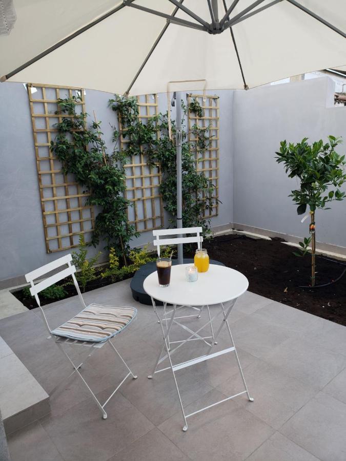 Modern & Cozy Studio W/ Backyard Near City Center Лимасол Екстериор снимка